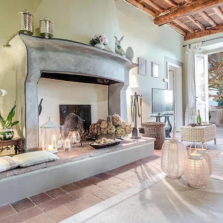 Il Frantoio, A With Terrace And Pool * Capannori